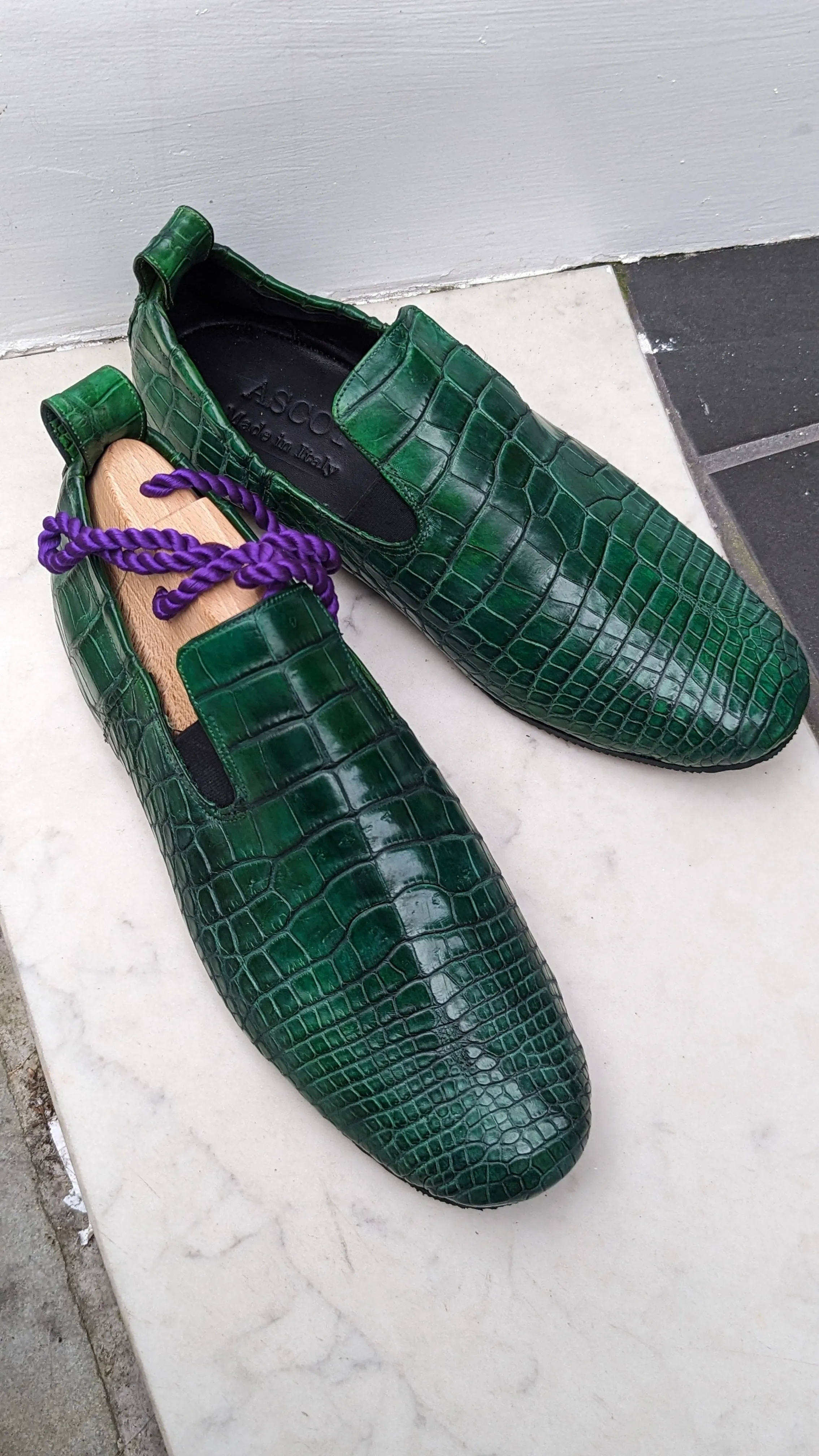 Ascot Tate - Green Crocodile