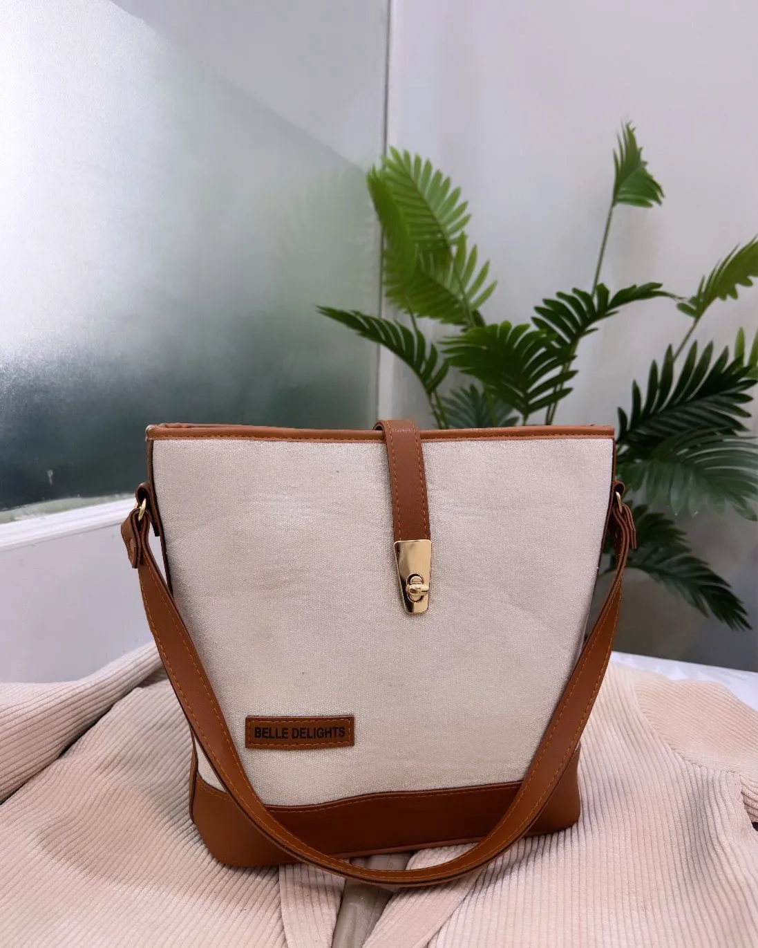 Bucket Bag Tan Brown