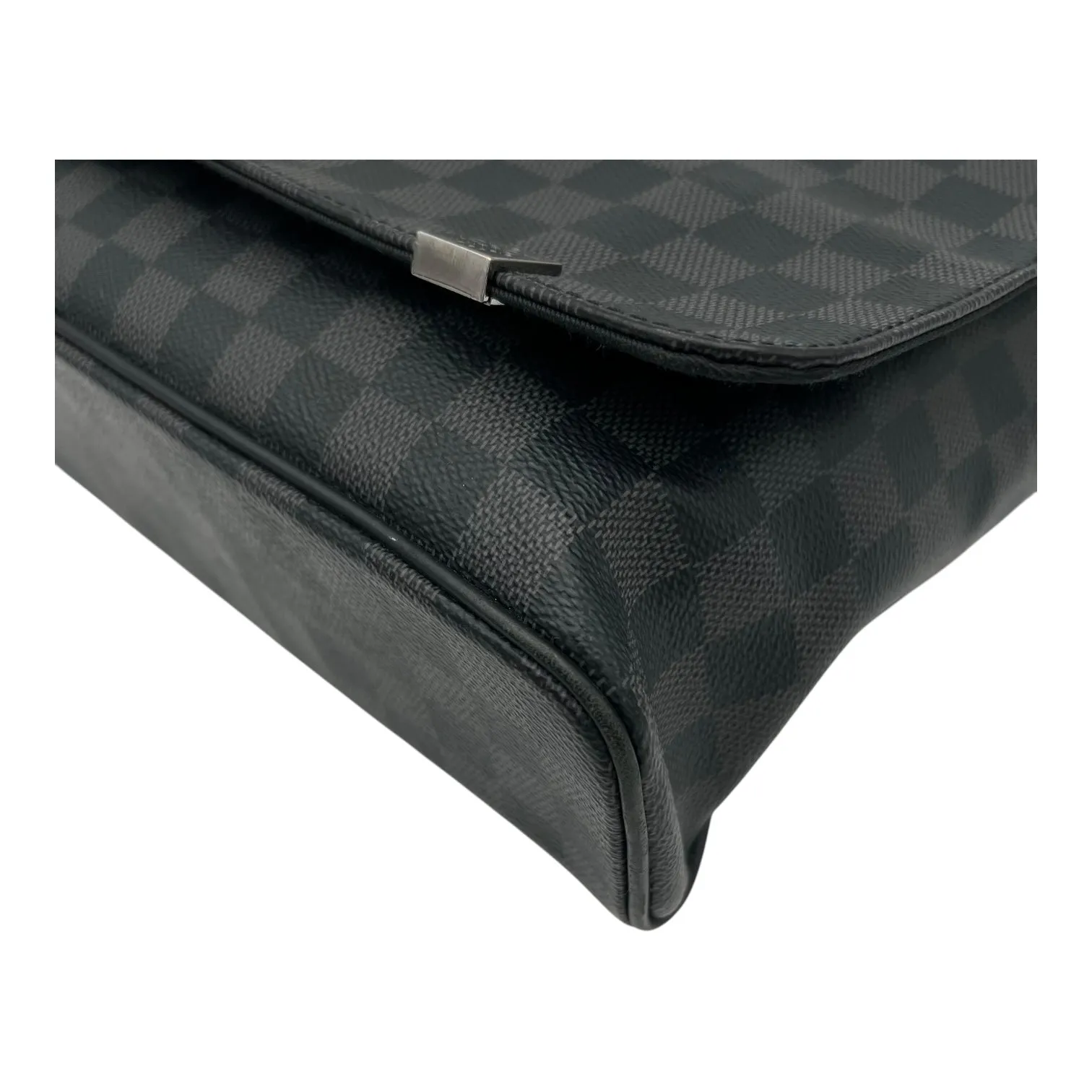 District Messenger MM Graphite in Coated Canvas, Silver hardware