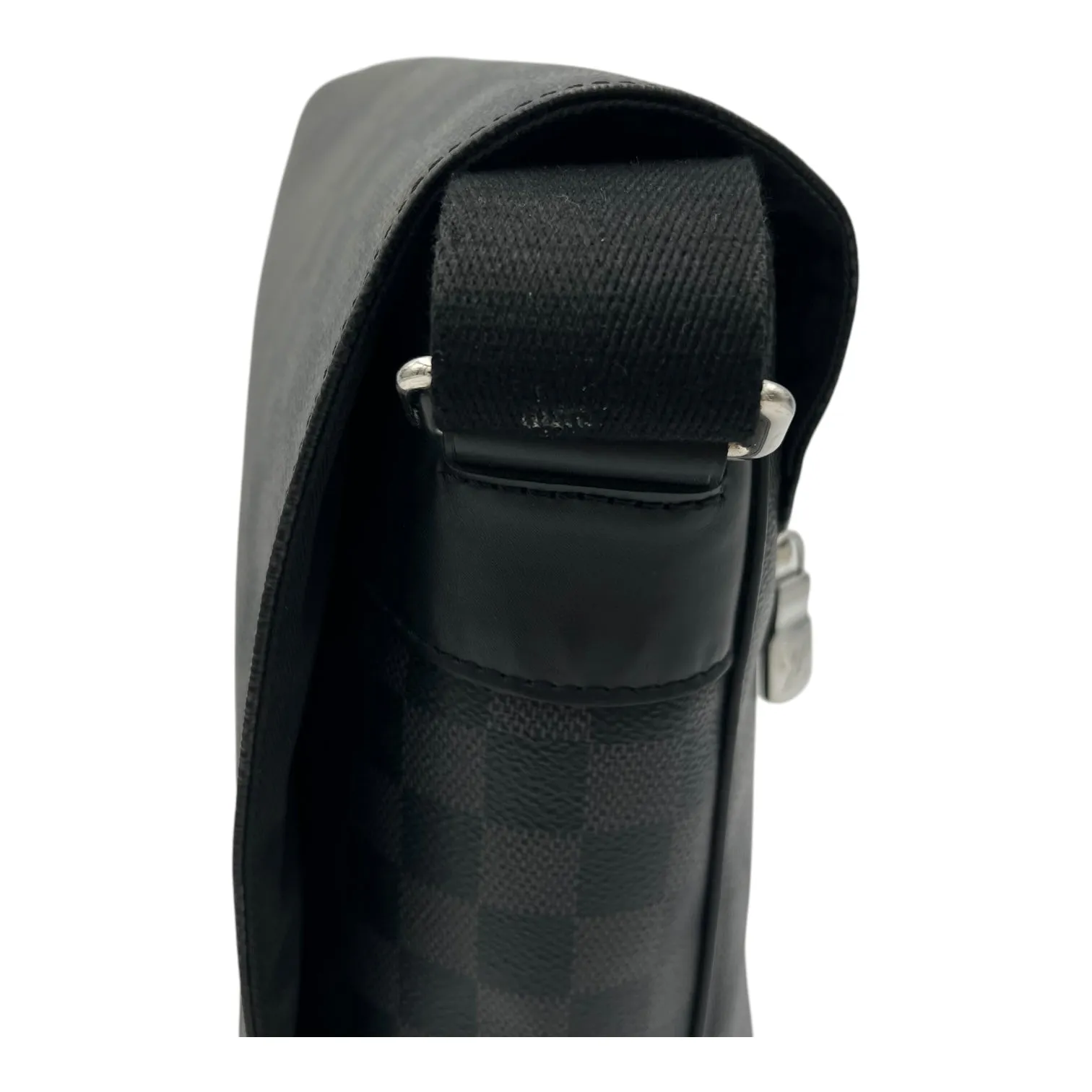 District Messenger MM Graphite in Coated Canvas, Silver hardware