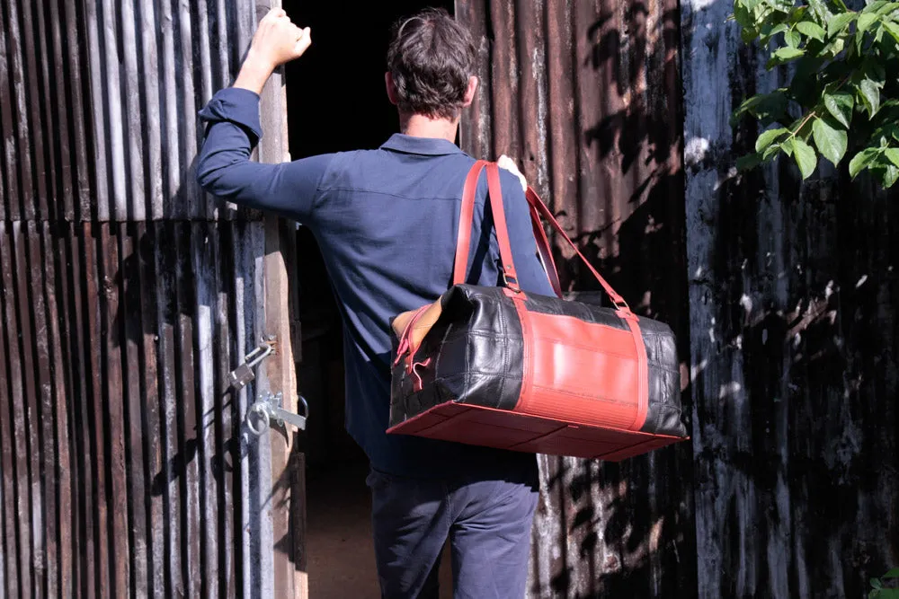 Fire & Hide Weekend Bag