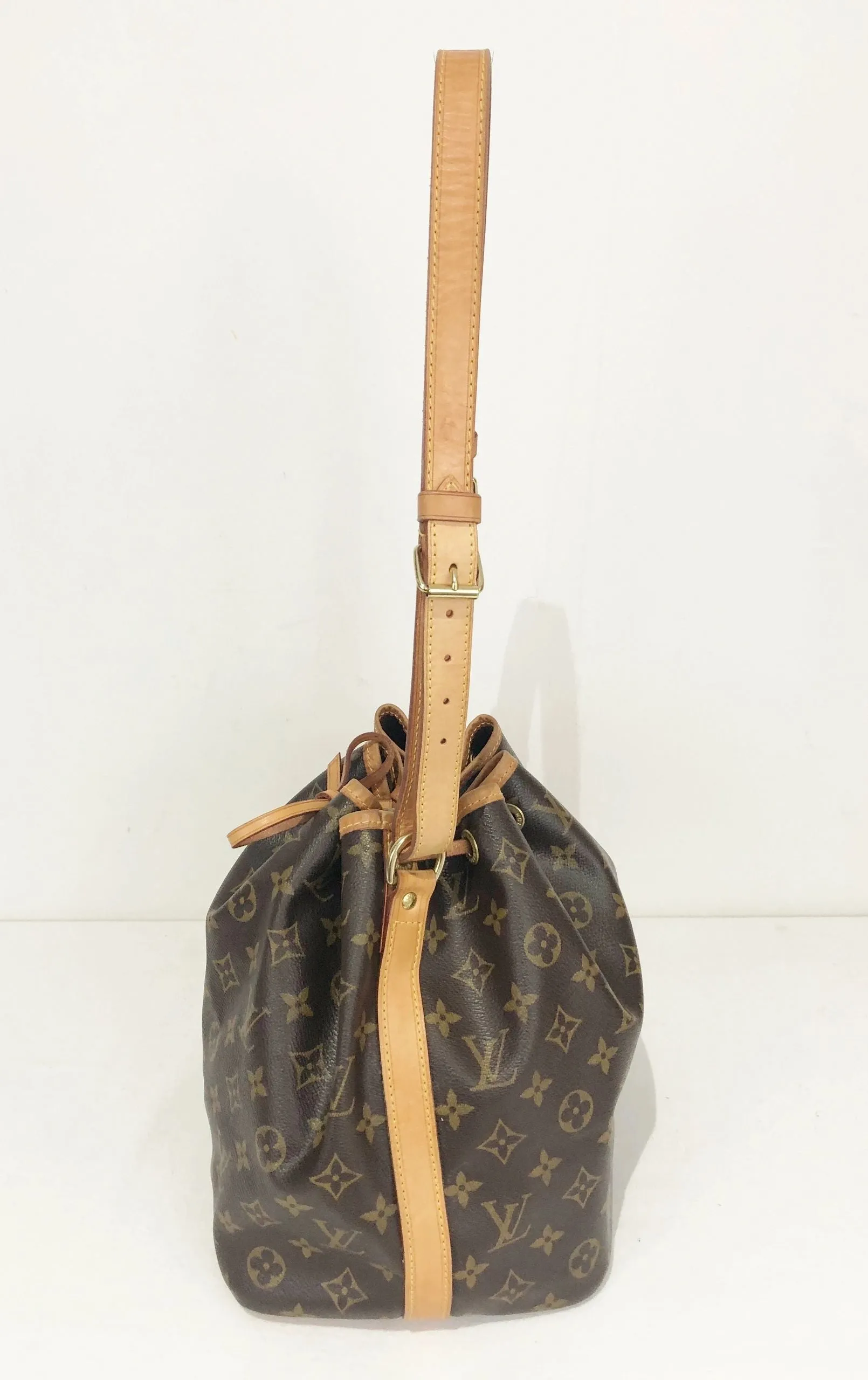 Monogram Petite Noe Bucket Bag