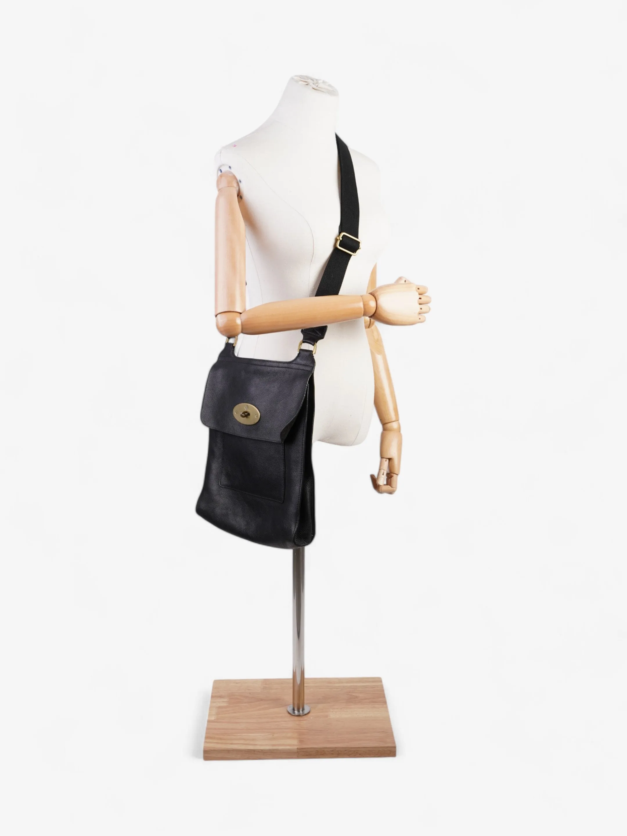 Mulberry Antony Messenger Black Large