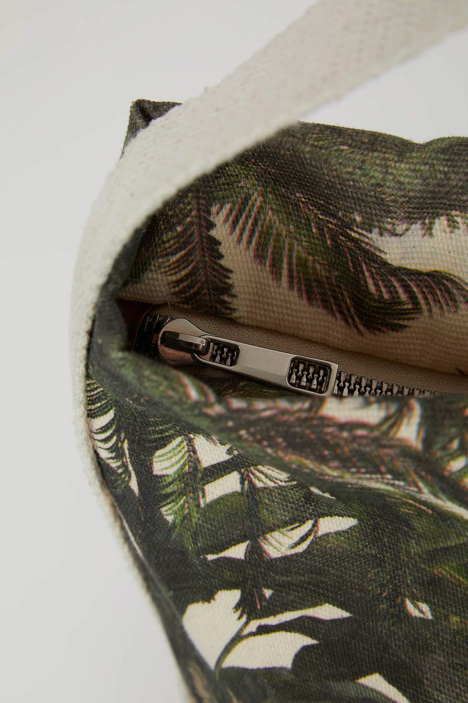 Nefes Istenbul X Defacto Patterned Handbag
