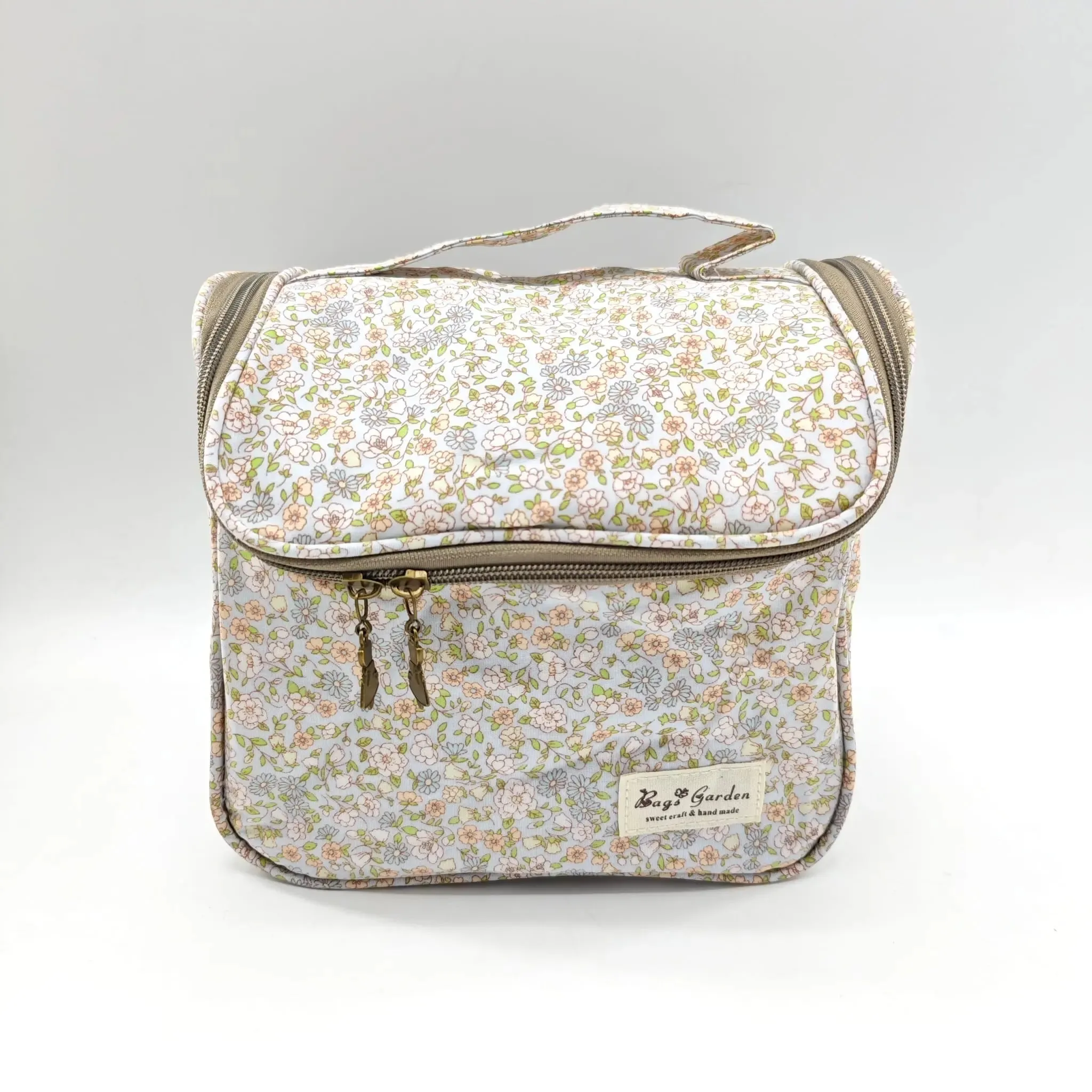 Neverita waterproof Pera Bags Garden