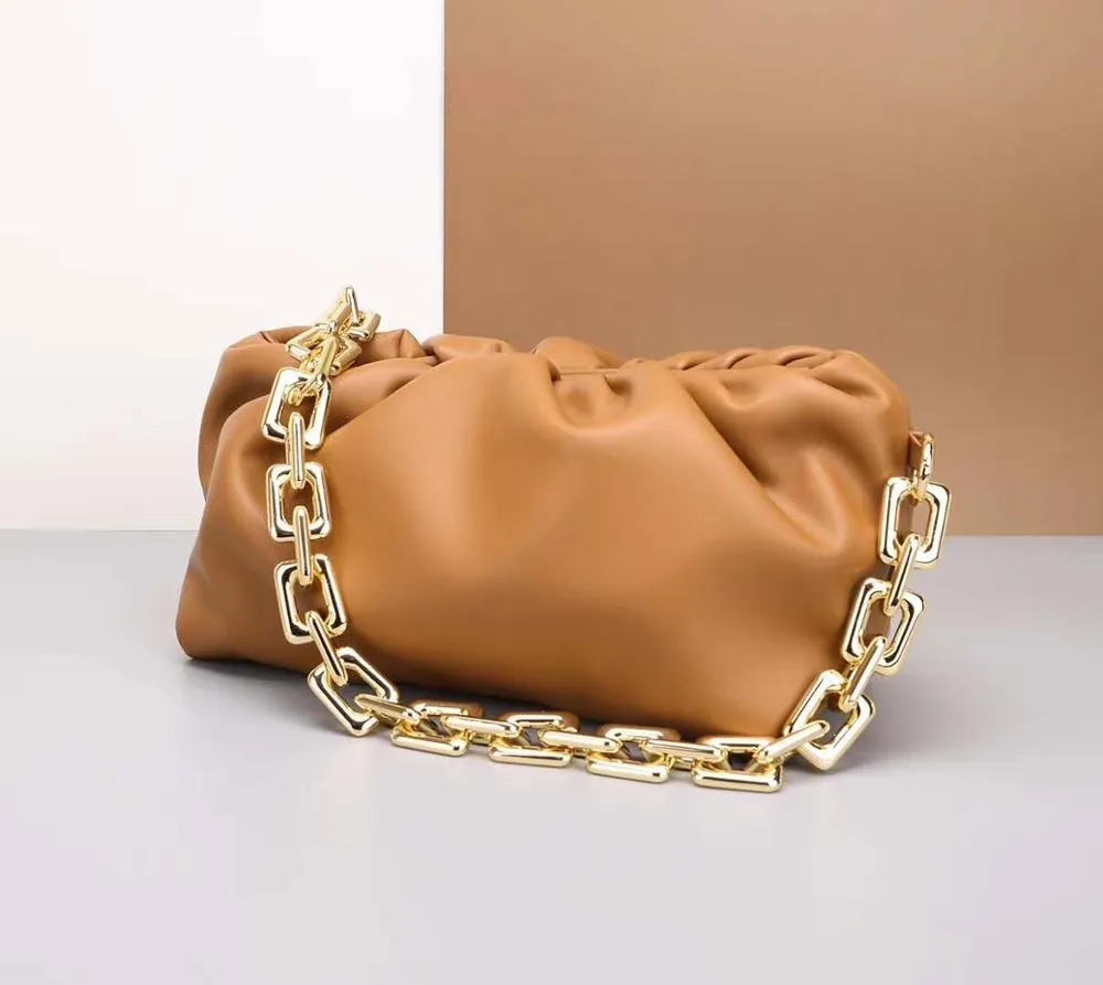 New fashion cloud bags high quality cowhide thick chain cloud  handbag shoulder armpit bag