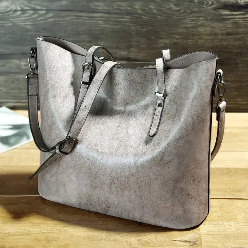 Oil Wax Portable Tote Bag with Sewing Thread & Multiple Pockets