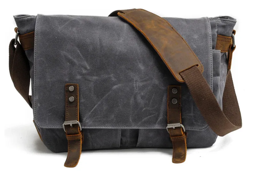 Retro Shoulder Bag  | Yangtze