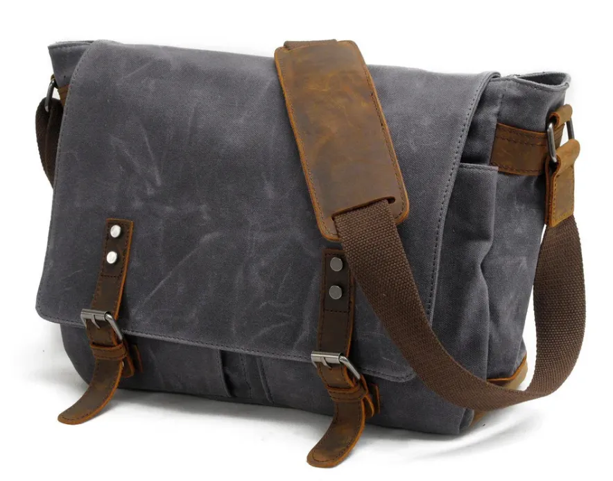 Retro Shoulder Bag  | Yangtze