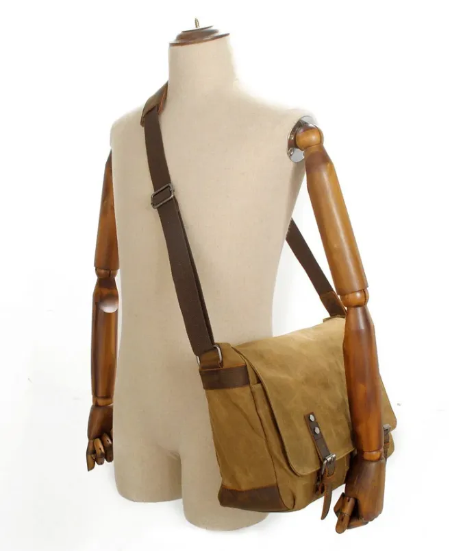 Retro Shoulder Bag  | Yangtze
