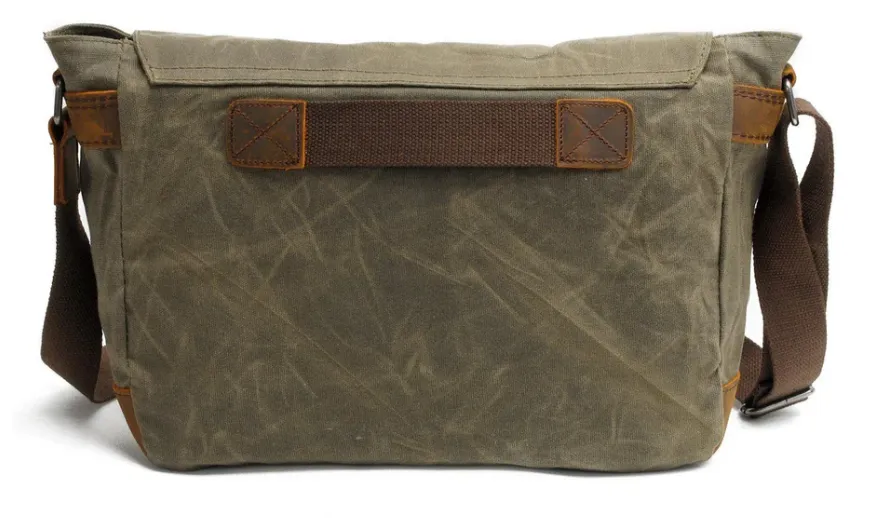 Retro Shoulder Bag  | Yangtze