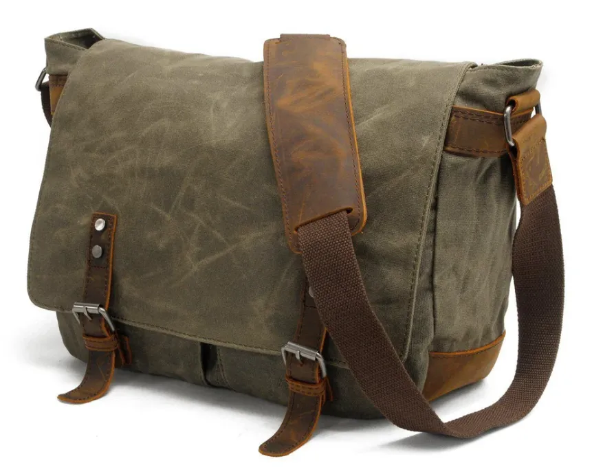 Retro Shoulder Bag  | Yangtze