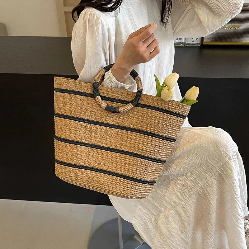 Saskia - Chic Large Capacity Handbag
