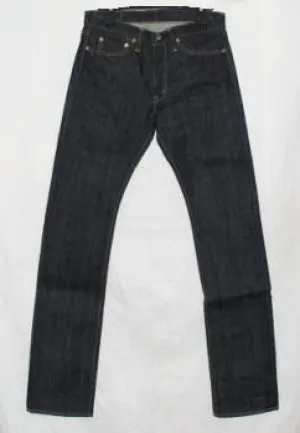Slim Straight | K0011