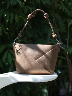 Slingvelope Beige Sling Bag