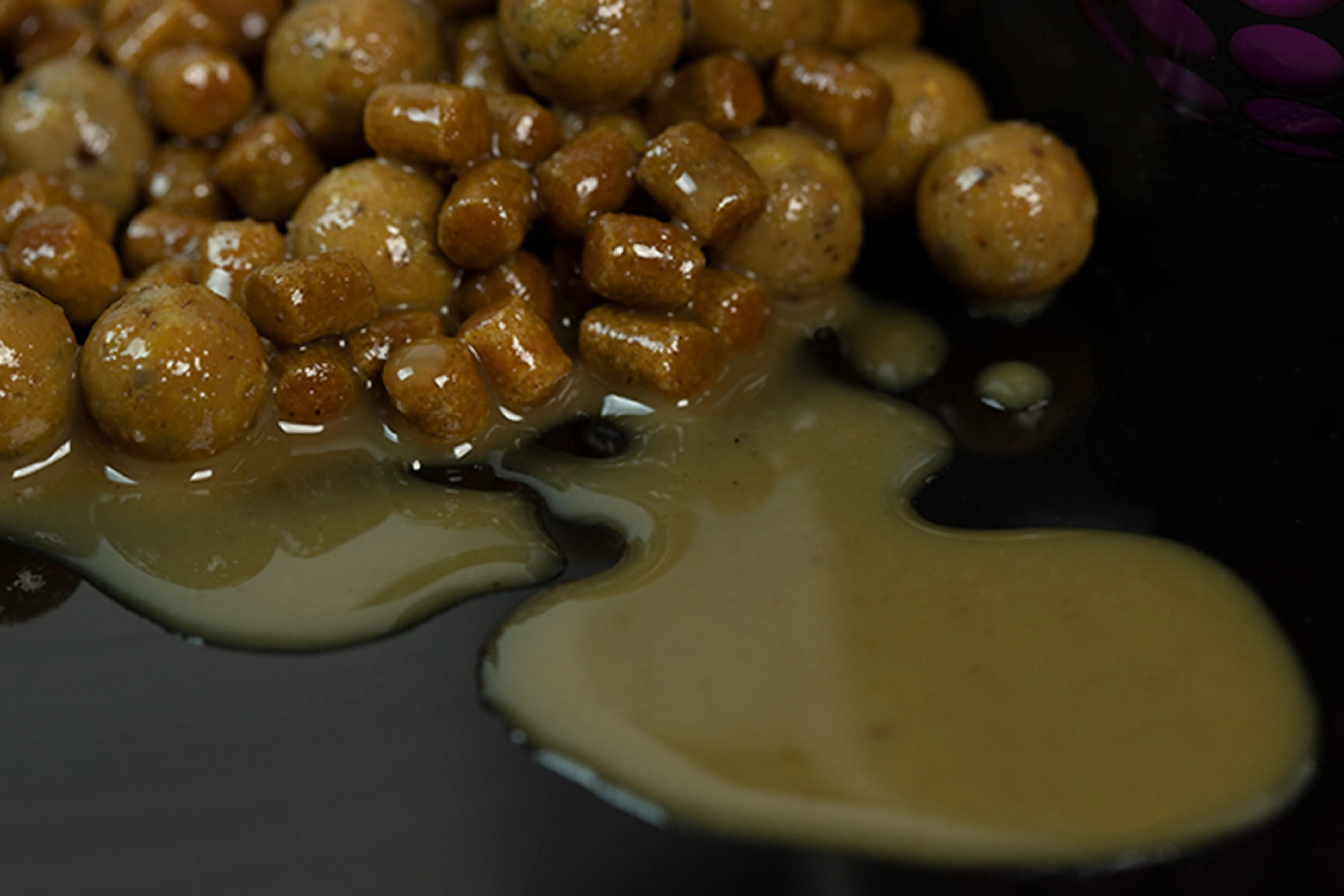 STICKY BAITS Cloudy Manilla Liquid 1Ltr Jerry