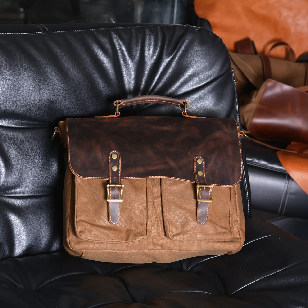 Vintage Canvas Messenger Bag | Danube