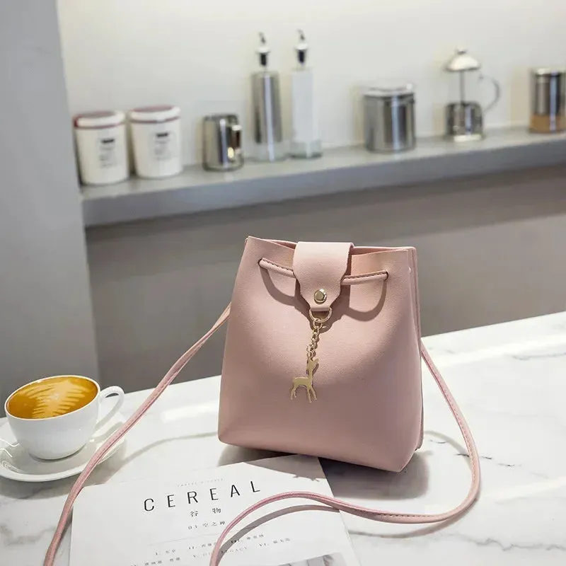 Vintage Deer Tassel Crossbody Bucket Bag PU Leather Luxury Female Shoulder Drawstring Bag Solid Fawn Crossbody Messenger Handbag